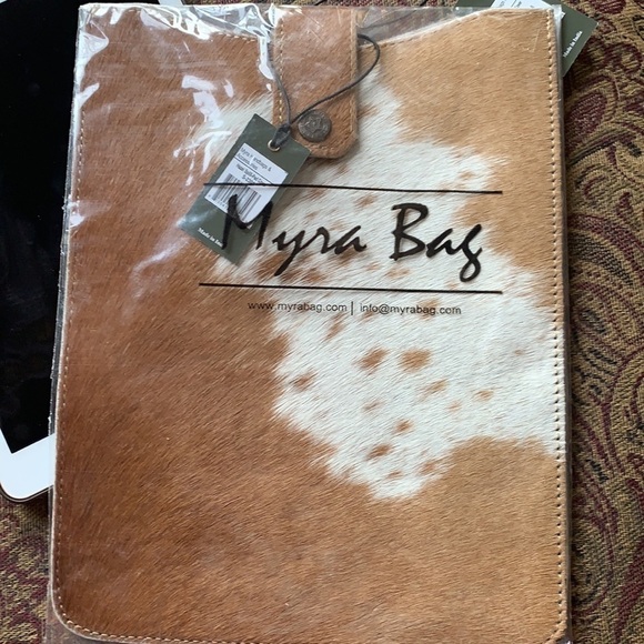 Myra iPad case, handmade, hairon, unique, fits Pro - Picture 4 of 6